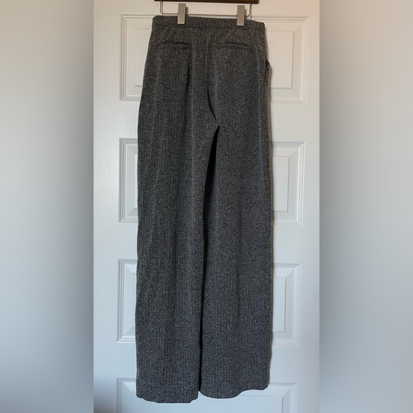Abercrombie and Fitch High Waisted Slacks Size XS - Picture 2 of 6
